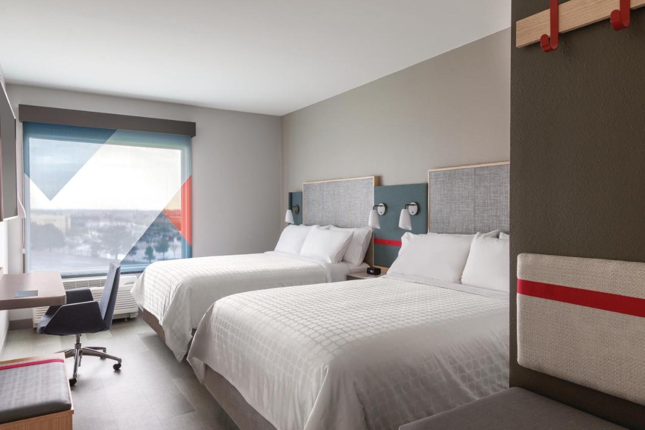 Avid Hotels - Guadalajara Av Vallarta Pte By Ihg Сапопан Экстерьер фото
